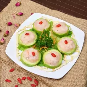 Bầu hấp nhân tôm