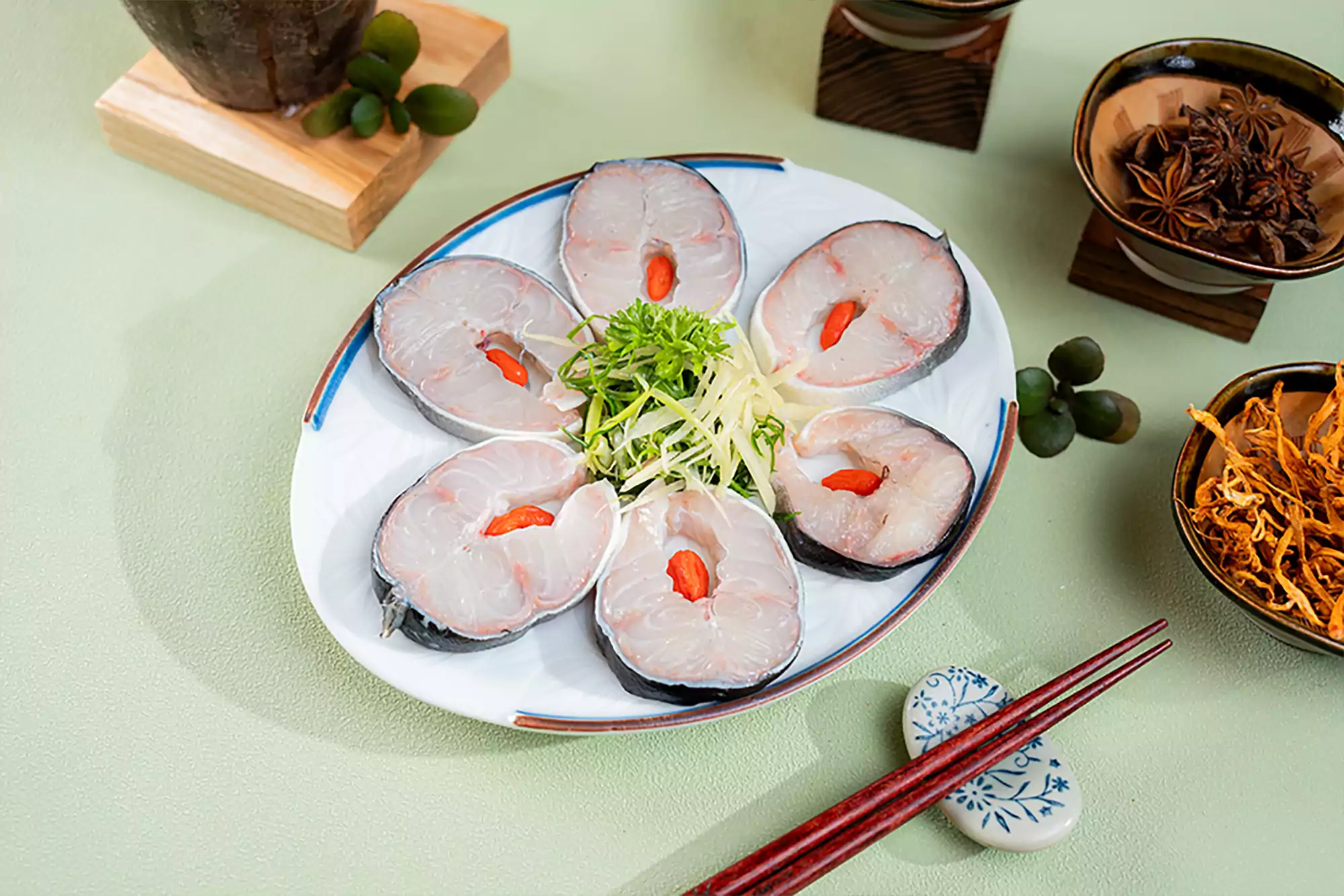 Cá chình hấp xuyên tiêu