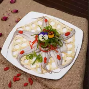 Râu Bạch Tuộc Hấp Gừng