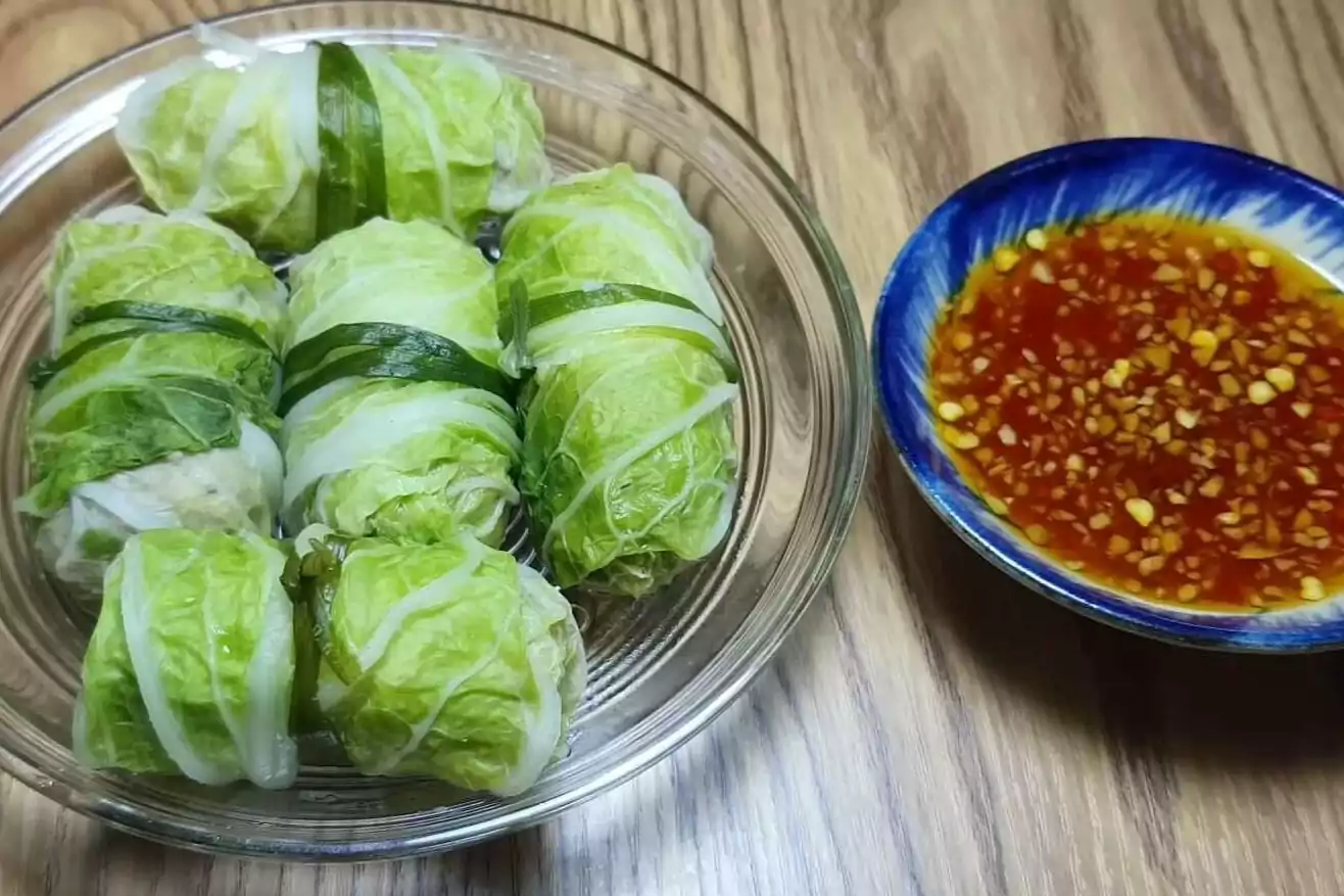Bắp cải cuộn nhân thịt