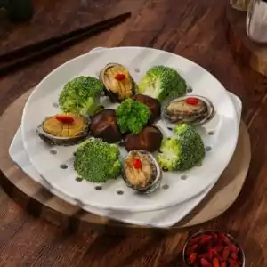 Bào Ngư Hấp Bông Cải