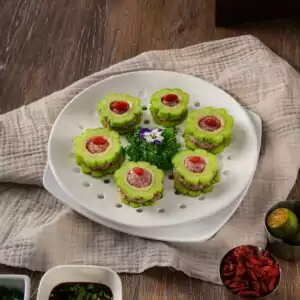 Bò Viên Aukobe Tươi Hấp Khổ Qua