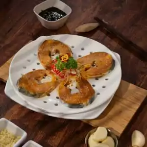 Cá tầm hấp xuyên tiêu