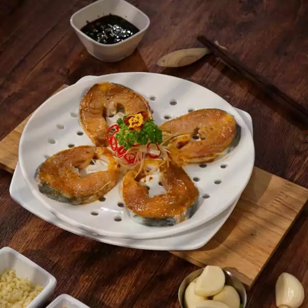 Cá tầm hấp xuyên tiêu
