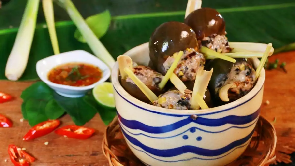 Ốc Bươu Nhồi Thịt