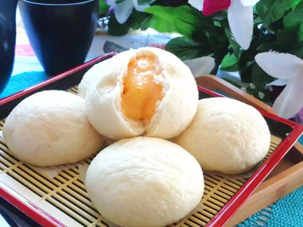 bánh bao kim sa trứng chảy
