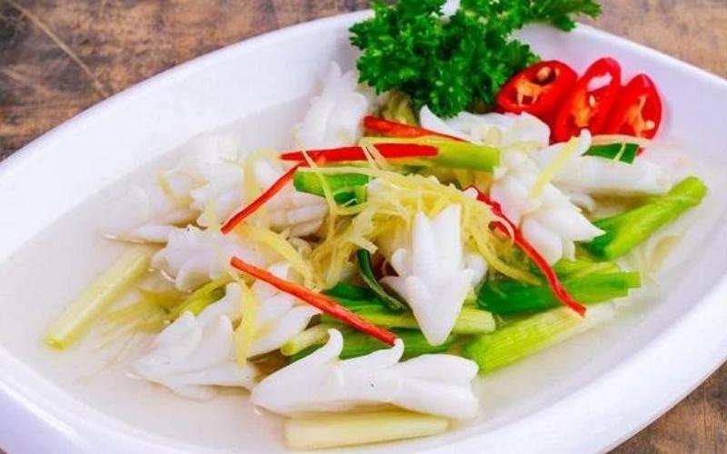 mực nút hấp gừng