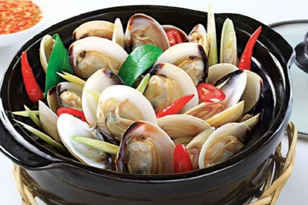 nghêu hấp sả